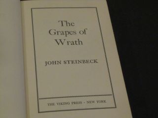 THR GRAPES OF WRATH VINTAGE HARDCOVER BOOK JOHN STEINBECK VIKING PRESS 1939 2