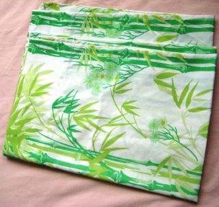 Vintage Set Of 2 Standard Pillow Cases By Pacific Green Bamboo Print On White