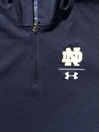 Notre Dame Football Team Issued Under Armour Hooded Shirt Large 2
