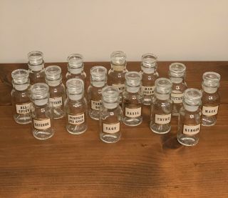 15 Vintage Spice Glass Bottles Apothecary Jars W / Glass Stoppers 4”