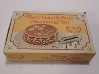 Vintage Ateco Fancy Cake Decorating Set With 6 Basic Designs No.  701