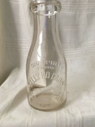 Vintage Pint Milk Bottle Tally Ho Dairy Williamsburg Ohio R.  G.  Deel And Son