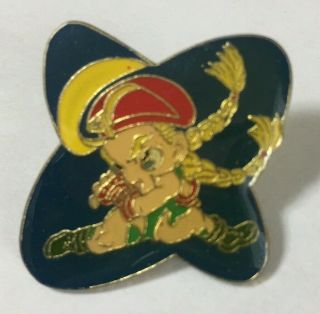 Street Fighter Pin Badge Cammy - Capcom Vintage Very Rare Type B