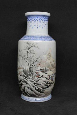 Chinese Republic Period Porcelain Vase With Snow Scene 2
