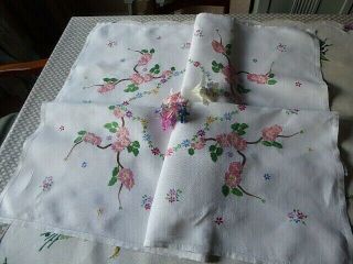 Vintage Hand Embroidered Linen Tablecloth=beautiful Circle Of Pink Wild Roses