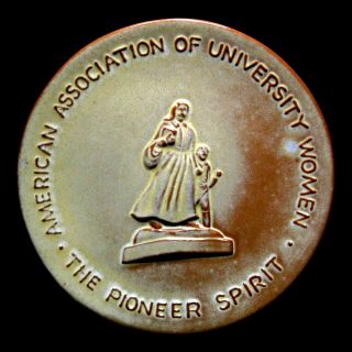 Vtg_1976 Frankoma Plate_aauw American Association Of.  University.  Women_7 Inch