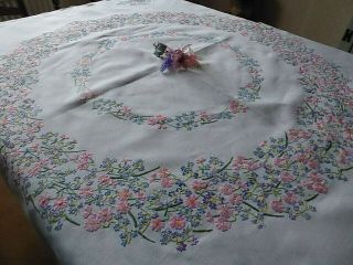 Vintage Hand Embroidered Tablecloth - Stunning Flower Circle - So