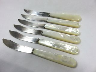 6 Vintage Meriden Cutlery Mother of Pearl Butter Spreaders Fruit Knives 2