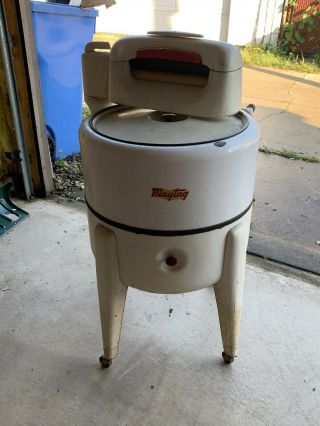 Vintage Maytag N2l Wringer Washing Machine