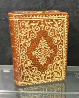 Tiny Tooled Leather Book Shape Match Box Holder Vesta Case T5