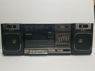 Vintage Sony Cfs - 1000 Boombox Am/fm Radio Stereo Cassette Player