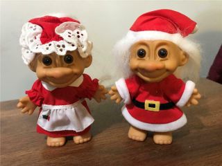 Vintage Pair Russ Trolls Christmas Santa And Mrs.  Claus Clothes