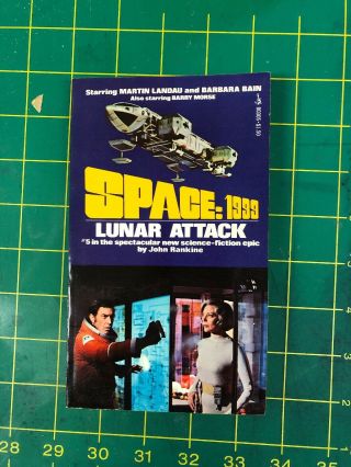 Space 1999 Lunar Attack 5 John Rankine Pocket Books 1978