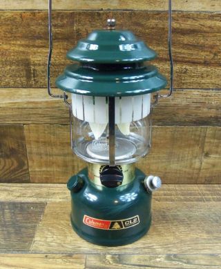 Vintage Coleman Cl2 (288) Adjustable Two Mantle Lantern Dated 9/84