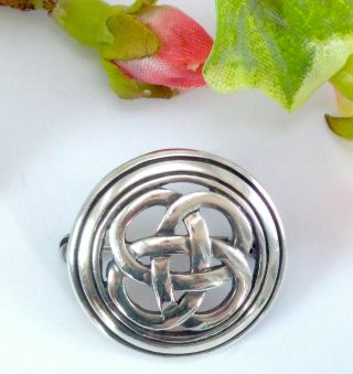 Vintage Sterling Silver Celtic Knot Round Brooch - Tie Lapel Pin