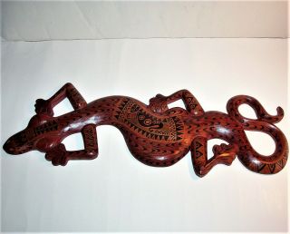 Lizard Gecko Hand Carved Wood Plaque Wall Art Sculpture Statue Figurine Vintage