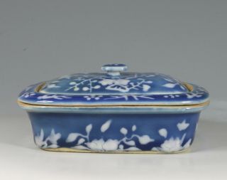 A Chinese Blue and White Soap Dish Guangxu 19thC 3