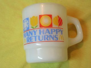 Made Usa Vintage 1982 Anchor Hocking Many Happy Returns Milk Glass Mug.  Awesome