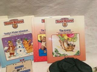Vtg Teddy Ruxpin Bear Clothing Worlds of Wonder Outfits Clothes 80s Books Tapes 3