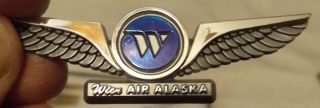 Vintage Airline - - Wien Air Alaska Airlines - - Jr Pilot Kiddie Wings - - Badge - Plastic