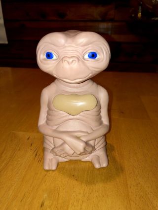E.  T.  Vintage Star Power Night Light W Glowing Chest 1982 Needs Bulb