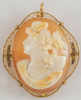 Antique Shell Cameo Brooch / Pendant 10k Yellow Gold