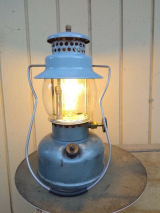 Vintage Sears Roebuck JC Higgins AGM Single Burner White Gas Lantern 2
