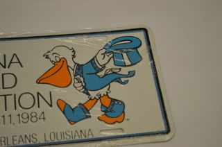 VINTAGE RARE 1984 WORLD ' S FAIR SEYMOUR THE PELICAN LICENSE PLATE OLD ORLEANS 3