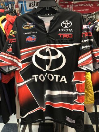 Kyle Busch Motorsports Toyota Nascar Race Pit Crew Shirt L
