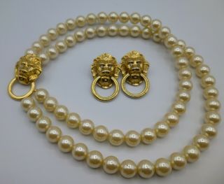 Vintage Kjl Kenneth Jay Lane For Avon Lions Head Pearl Necklace & Earrings Set