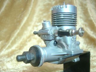 O.  S.  Max.  20 R/c Airplane Engine (vintage)