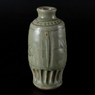 EB261 Chinese Antique Longquan Celadon Glazed Floral Pattern Vase 2