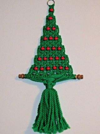 Vintage Handmade Macrame Green Christmas Tree Hanging Red Wooden Beads 25½ "