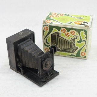 Vintage Camera Die - Cast Miniature Pencil Sharpener - Made In Spain
