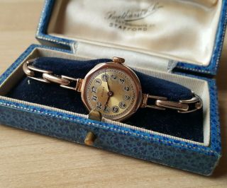 Ladies Vintage 375 9ct Gold Rolex Wrist Watch,  Retailers Box 18.  7g