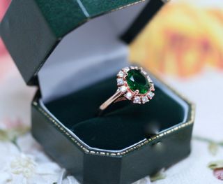 Vintage Jewellery Gold Ring Emerald And White Sapphires Antique Jewelry R 9