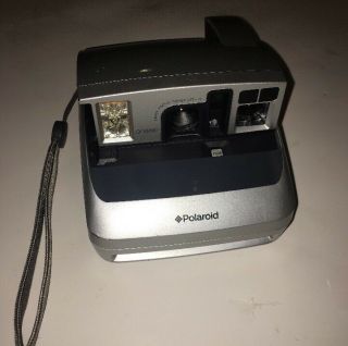 Vintage Polaroid One 600 Instant Film Camera Silver/black 100mm Focus @1