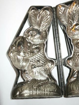 Antique Vintage Chocolate Tin Metal Candy Mold Rabbit Easter Bunny Country Folk