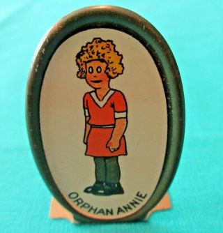 RARE 1930s Little Orphan Annie Vintage Metal Tin Stand Up Figure Cracker Jacks 2