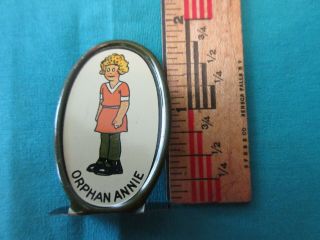 RARE 1930s Little Orphan Annie Vintage Metal Tin Stand Up Figure Cracker Jacks 3