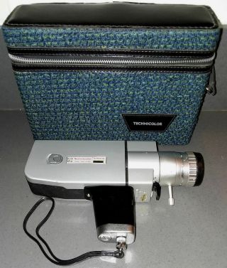 Vintage Technicolor Vi 8 Film Camera With Carry Case