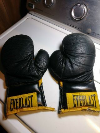 Everlast Vintage Leather 15 Ounce Boxing Gloves