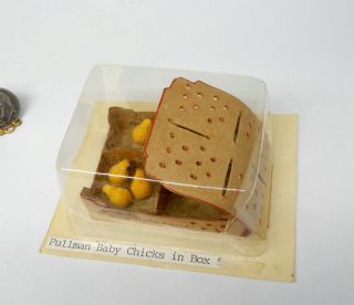 Vintage Pullman Baby Chicks Ledyard - Artisan Dollhouse Miniature 1:12 2