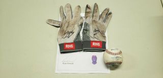 Ryan Howard Philadelphia Phillies Game Autograph Batting Gloves & Baseball
