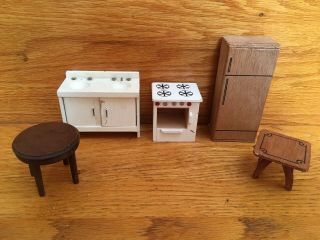 5 Pc Vtg Wood Kitchen Dollhouse Furniture 40s 50s