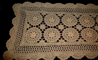 Antique Vintage Hand Crocheted Lace Table Runner Ecru Floral 33 