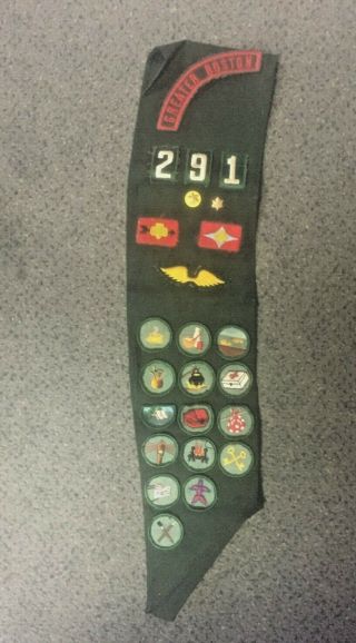 Vintage Girl Scout Sash With Badges & Pins Greater Boston 291 Usa