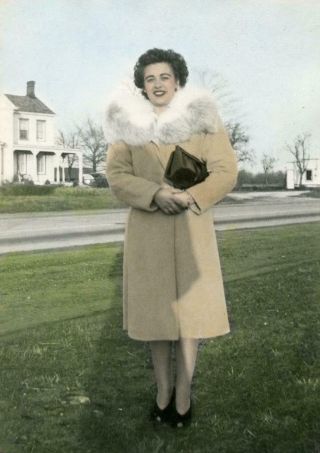 Zz753 Vtg Photo Hand Tinted,  Woman Peep Toes,  Fur Collar,  Perth Amboy Ny C 1945