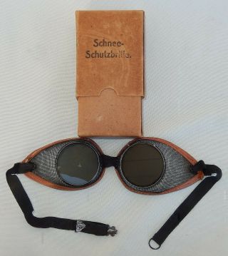 Vtg.  German Schutzbrille Goggles W/wire Mesh Sides & W/original Case Steampunk