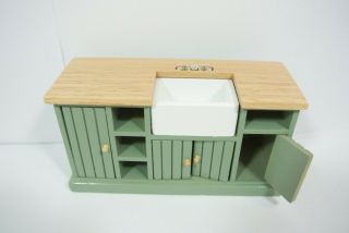 Country Style Kitchen Sink Green Wood Cabinet Doll House 1:12 Scale Miniature